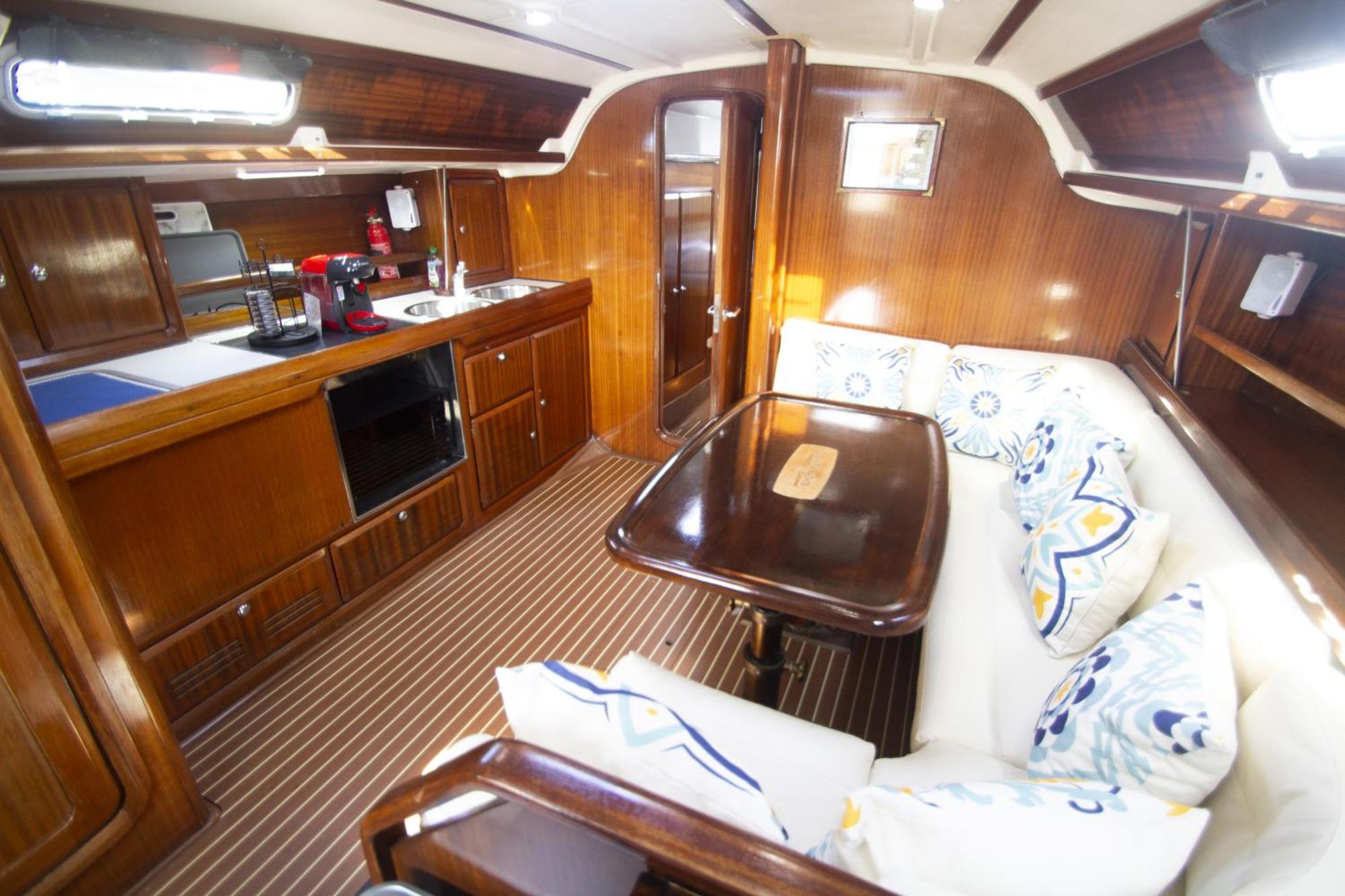Autentico Velero En Valencia Buitenkant foto